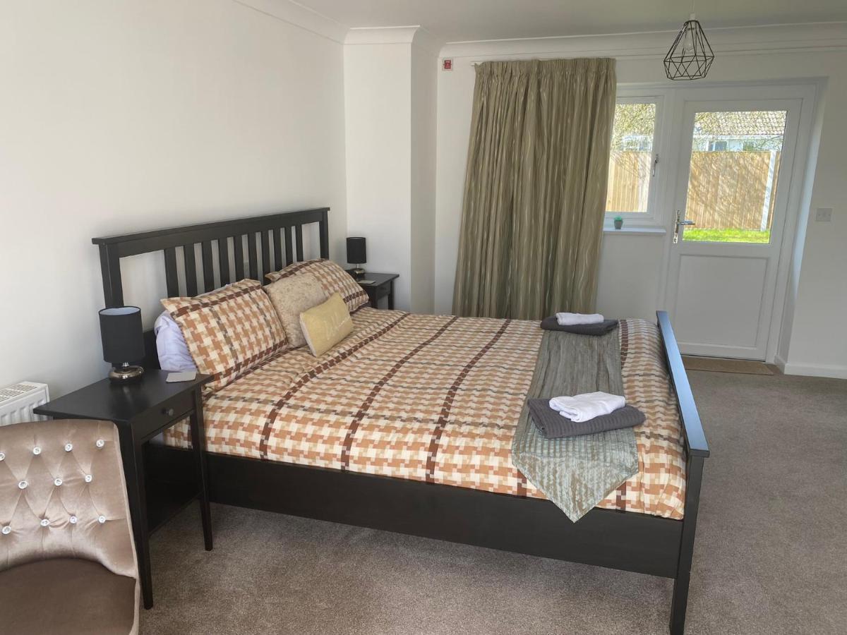 Number 6 - Lytton Tree Lodge, Reydon, Southwold Bagian luar foto